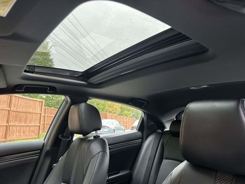 Certified 2021 Honda Civic Sport Touring image 3