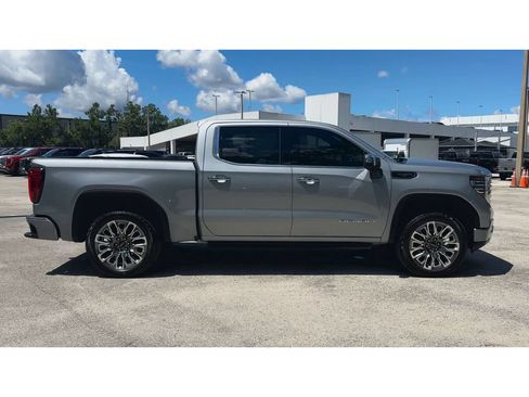 Certified 2024 GMC Sierra 1500 Denali Ultimate AWD/4WD image 9