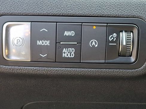 Used 2025 GMC Terrain Elevation AWD/4WD image 24