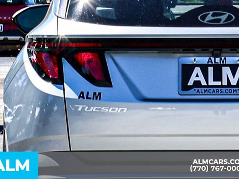 Used 2026 Hyundai Tucson SEL FWD image 13