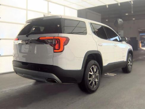 Used 2022 GMC Acadia SLE FWD image 1