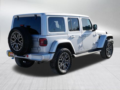 Used 2024 Jeep Wrangler High Altitude image 7