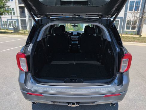 Certified 2021 Ford Explorer XLT w/ Equipment Group 202A RWD image 33