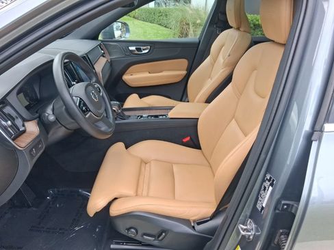 Used 2020 Volvo XC60 T5 Inscription FWD image 14