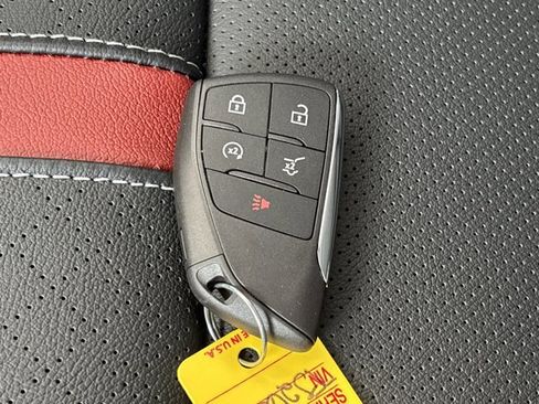 New 2026 Chevrolet Traverse RS image 48