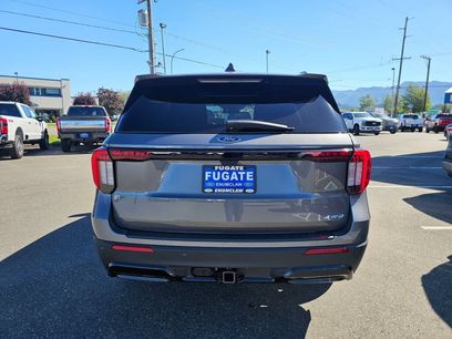 New 2026 Ford Explorer ST-Line w/ ST-Line Street Pack