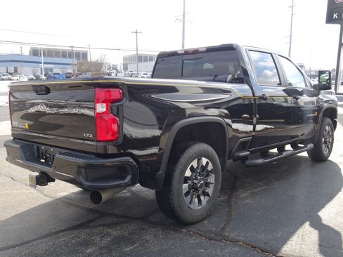 Used 2021 Chevrolet Silverado 2500 LTZ w/ Carhartt Edition image 6