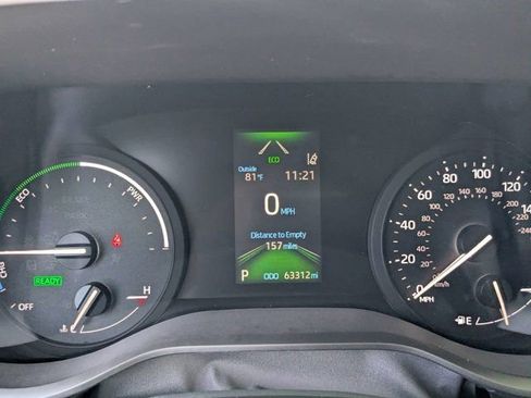 Used 2024 Toyota Sienna XLE FWD image 26