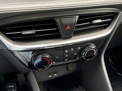 Used 2026 Buick Encore GX Sport Touring w/ Advanced Technology Package image 22