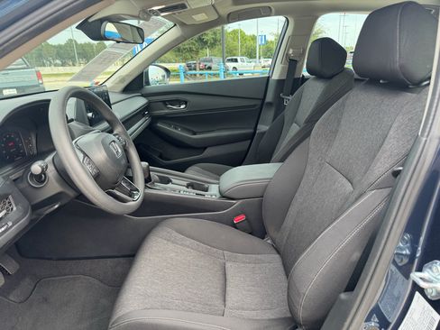 Certified 2026 Honda Accord SE image 10