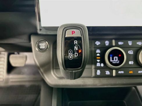 New 2026 Land Rover Defender 110 S AWD/4WD image 18