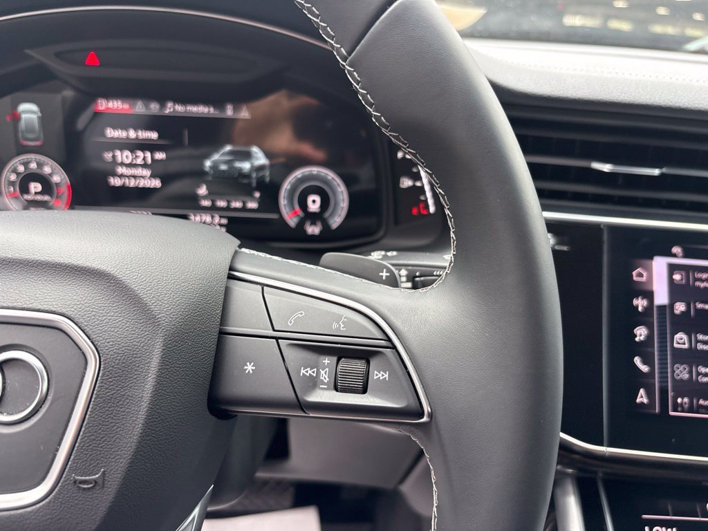 Certified 2026 Audi Q8 Premium Plus w/ Premium Plus Package AWD/4WD image 26