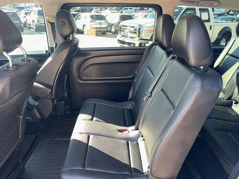 Used 2016 Mercedes-Benz Metris Passenger image 11