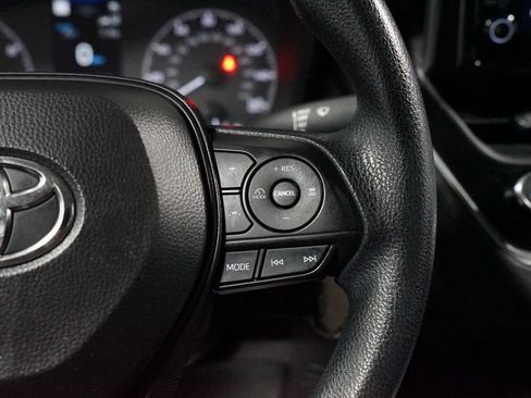 Used 2024 Toyota Corolla LE FWD image 13
