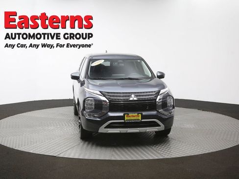Used 2024 Mitsubishi Outlander SE AWD/4WD image 51