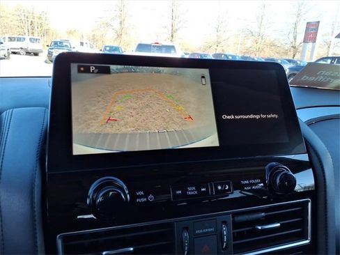 Certified 2021 Nissan Armada SV w/ SV Appearance Package image 15