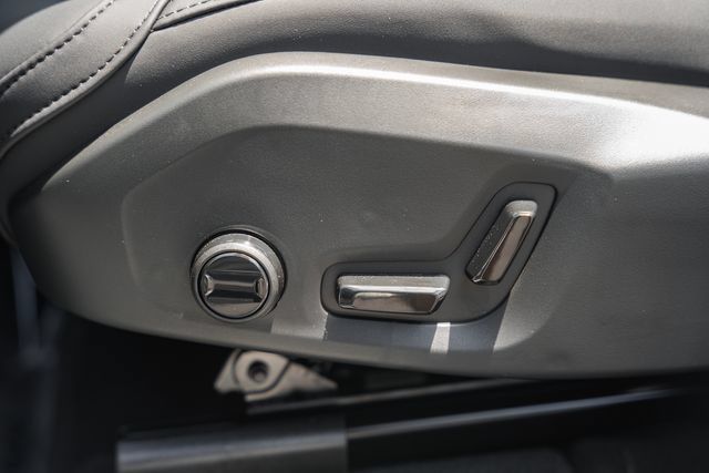 New 2026 Volvo XC60 B5 Plus AWD/4WD image 37