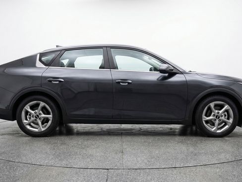 Used 2025 Kia K4 FWD image 11