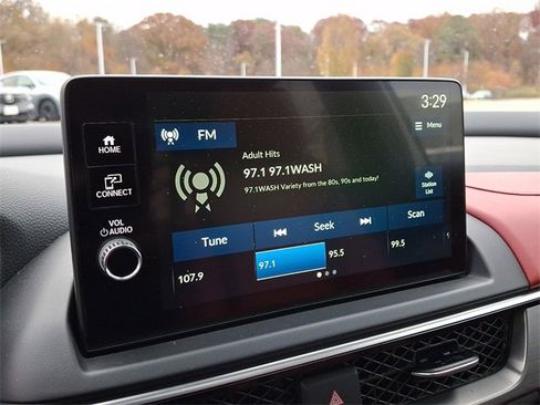 Certified 2025 Acura ADX A-Spec image 17