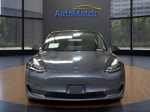 Used 2022 Tesla Model 3 Long Range AWD/4WD image 2