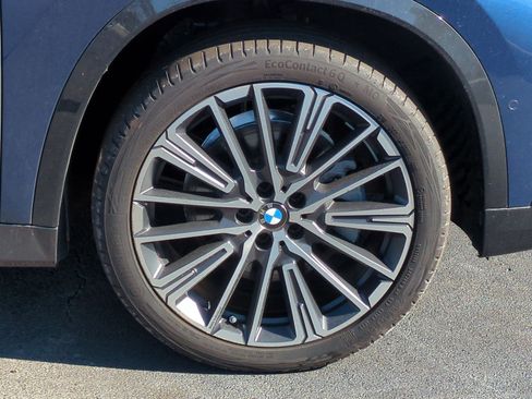 Used 2023 BMW X1 xDrive28i w/ Premium Package image 13