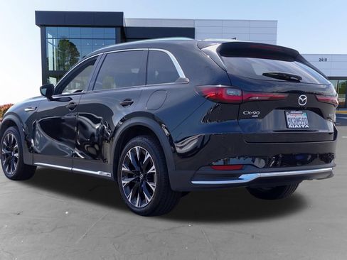 Certified 2024 MAZDA CX-90 Plug-In Hybrid w/ Premium Plus AWD/4WD image 7