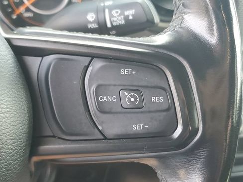 Used 2021 Jeep Wrangler Unlimited Sport AWD/4WD image 14