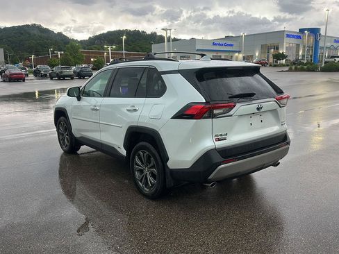 Used 2023 Toyota RAV4 Limited AWD/4WD image 5