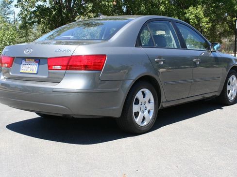 Used 2009 Hyundai Sonata GLS FWD image 5
