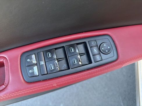 Used 2017 Maserati Ghibli S image 19