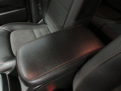 Used 2021 GMC Canyon AT4 image 21