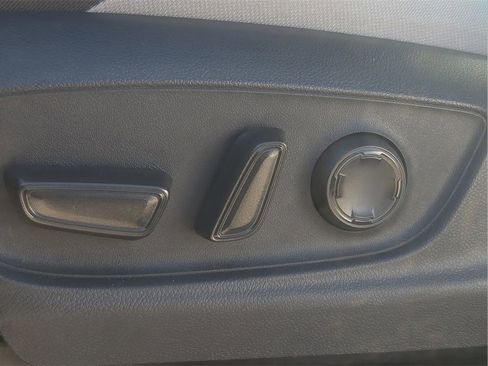 New 2026 Toyota Tacoma TRD Sport image 18