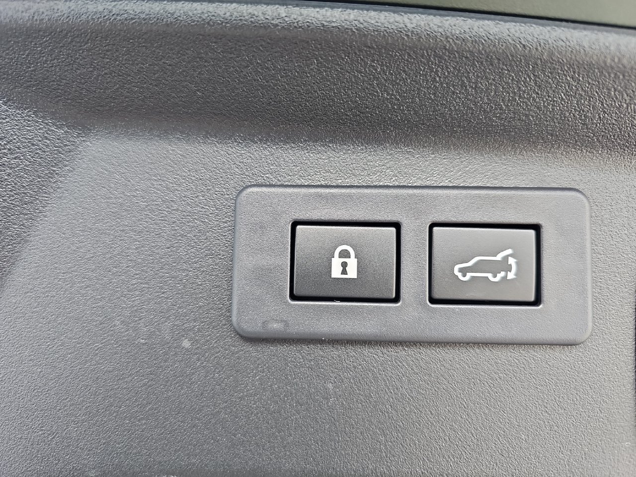 New 2026 Subaru Outback Limited AWD/4WD image 13