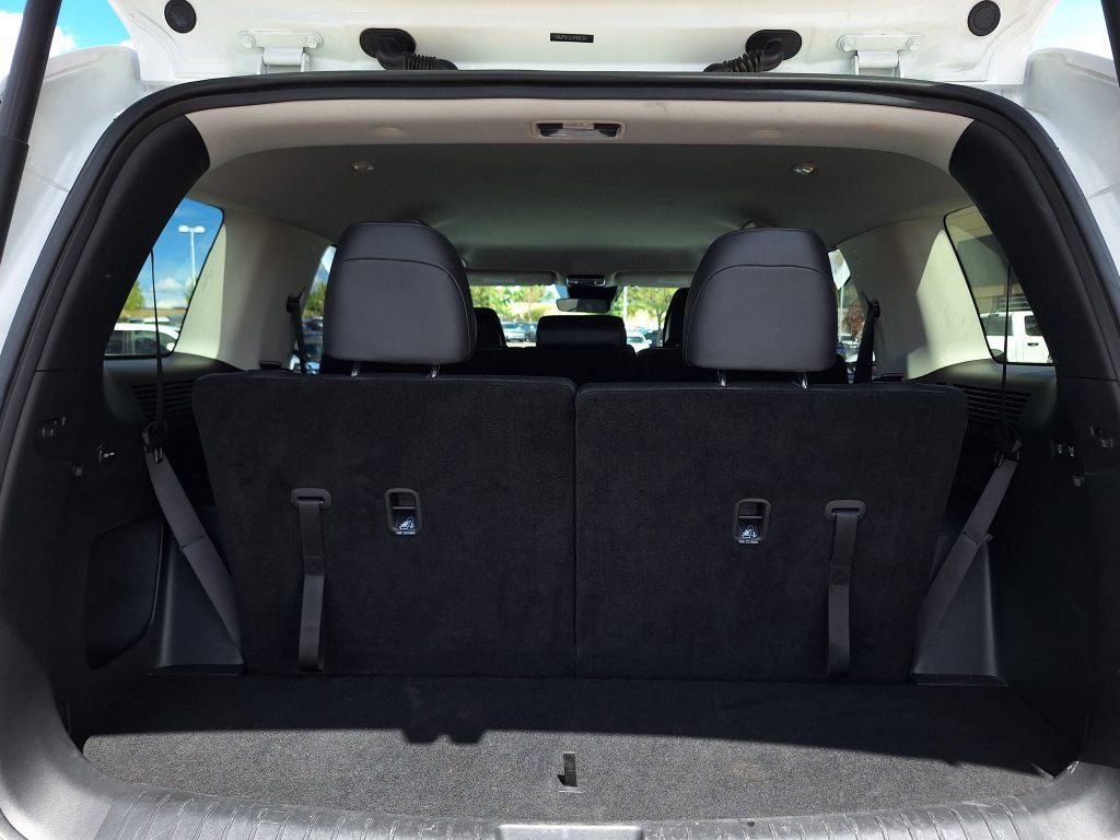 Certified 2024 Hyundai Santa Fe SEL FWD image 28