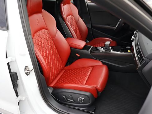 Used 2023 Audi S4 Premium Plus w/ Premium Plus Package image 14