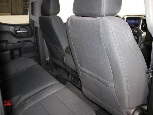Used 2020 Chevrolet Silverado 1500 LT AWD/4WD image 33