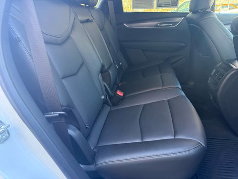 Used 2021 Cadillac XT5 Luxury image 7