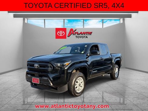 Certified 2024 Toyota Tacoma SR5 AWD/4WD image 2