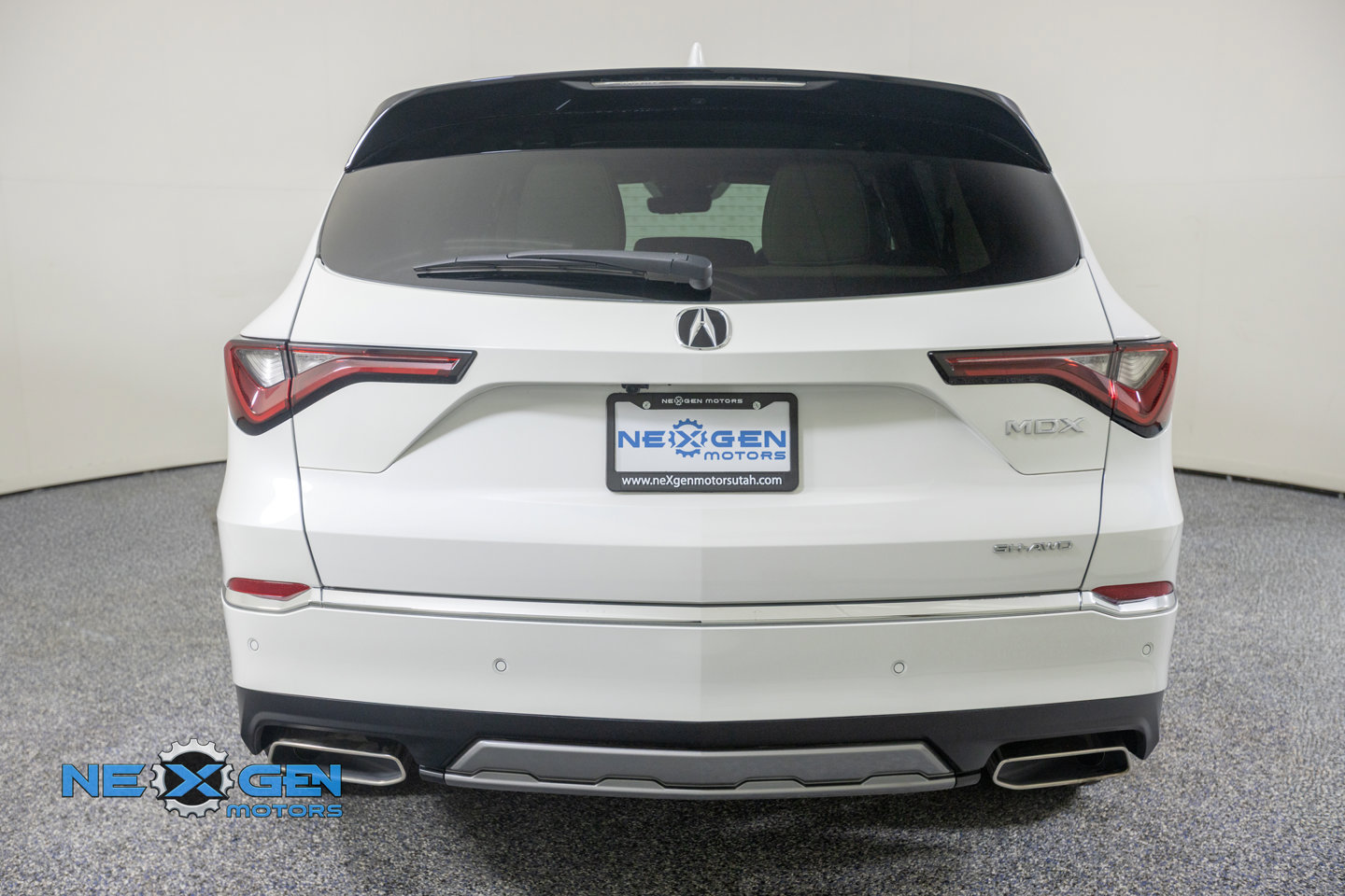 Used 2025 Acura MDX w/ Technology Package AWD/4WD image 38