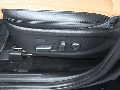 Used 2023 Hyundai Santa Fe Calligraphy image 13