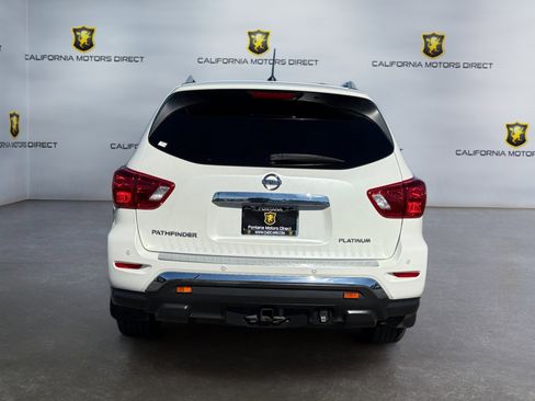 Used 2017 Nissan Pathfinder Platinum w/ Cargo Package image 4