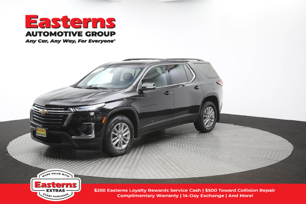Used 2023 Chevrolet Traverse LT FWD image 60