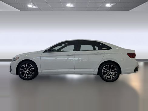 Certified 2024 Volkswagen Jetta Sport FWD image 2