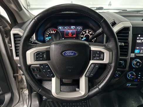 Used 2018 Ford F150 Lariat w/ Max Trailer Tow Package image 16