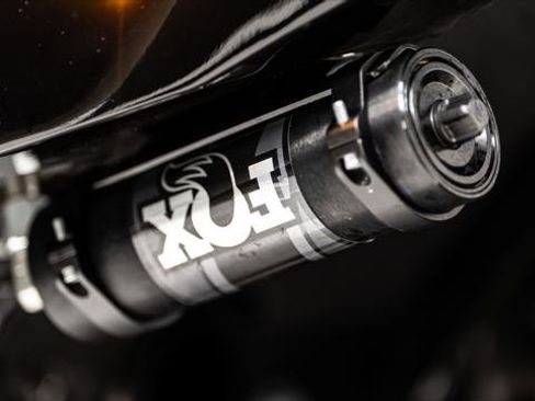 Used 2025 Jeep Wrangler Unlimited Sport image 40