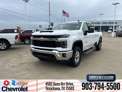 Used 2025 Chevrolet Silverado 2500 LT w/ Convenience Package AWD/4WD image 1