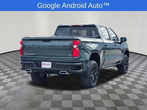 Used 2025 Chevrolet Silverado 1500 LT Trail Boss w/ Convenience Package II AWD/4WD image 4