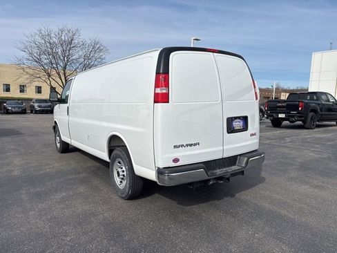 New 2026 GMC Savana 2500 Extended w/ Driver Convenience Package image 8