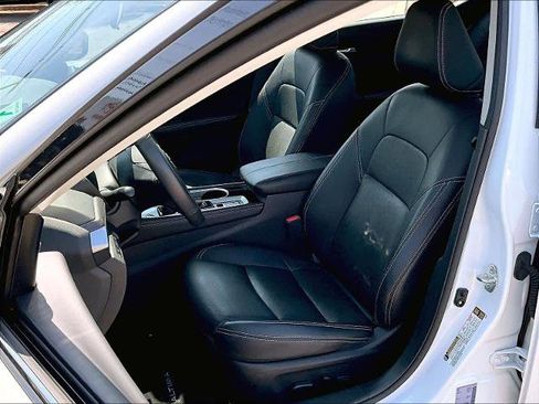 Used 2024 Nissan Altima 2.5 SL image 10