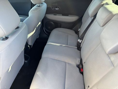 Certified 2020 Honda HR-V LX image 19